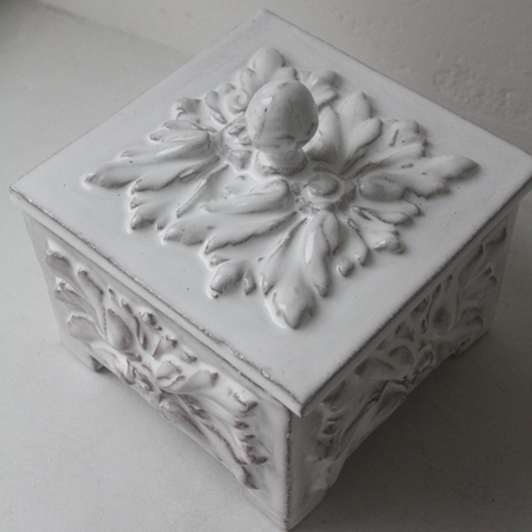 ベルサイユ　蓋付BOX イメージ画像2