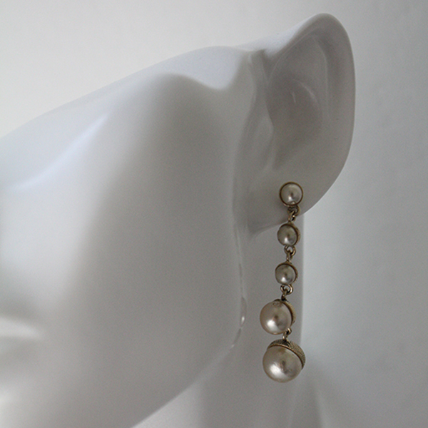 ヴィンテージガラスパールアシンメトリピアス イメージ画像2