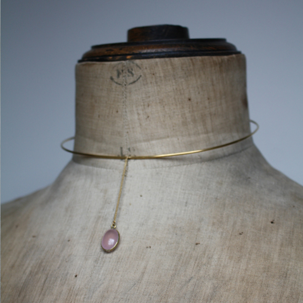 ピンククォーツチョーカー