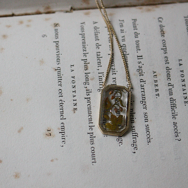 ストロベリーヴィンテージガラスネックレス イメージ画像2