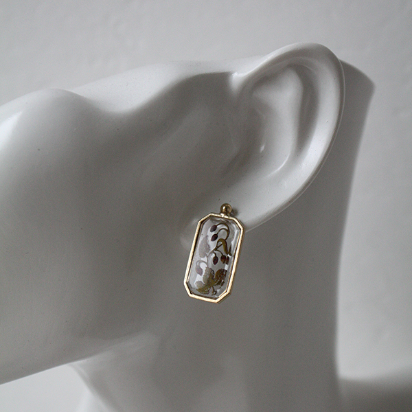 ストロベリーヴィンテージガラスピアス イメージ画像2