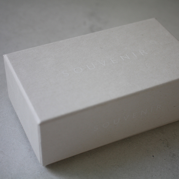 ナチュラル・モイスチュアライジング・ソープ　コットン イメージ画像1