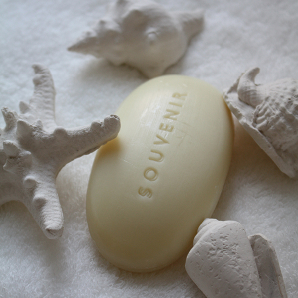 ナチュラル・モイスチュアライジング・ソープ　アルガン