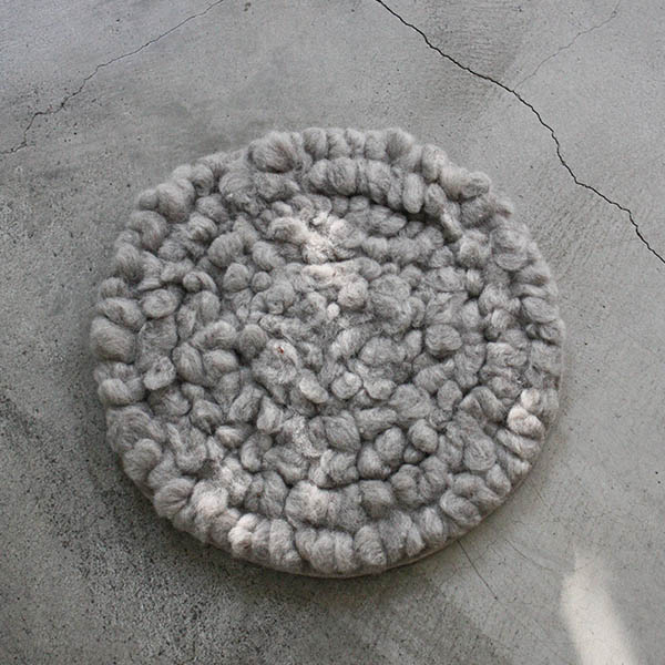 羊毛チェアマット【グレー】 イメージ画像1