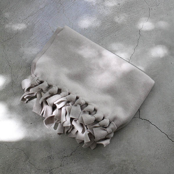 ベビー　フリースブランケット【グレージュ】 イメージ画像1