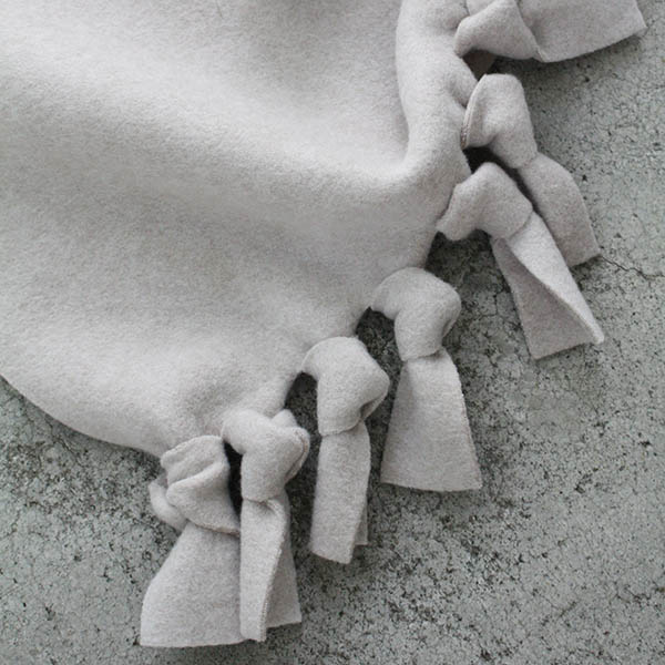 ベビー　フリースブランケット【グレージュ】 イメージ画像3