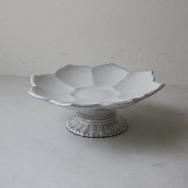 ロータス　足付きプレート イメージ画像1