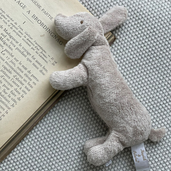 【テオフィル エ パタシュー】ソフトドッグ（ベージュ）