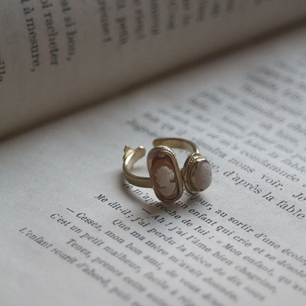 2カメオリングのイメージ画像