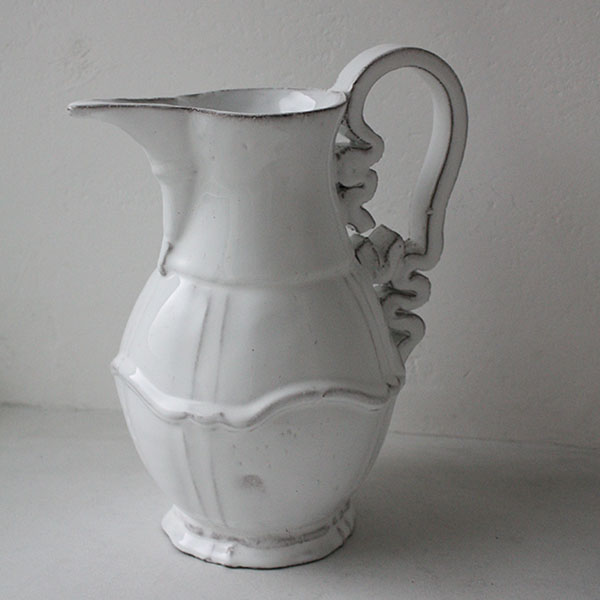 レジョンス　ピッチャーベース