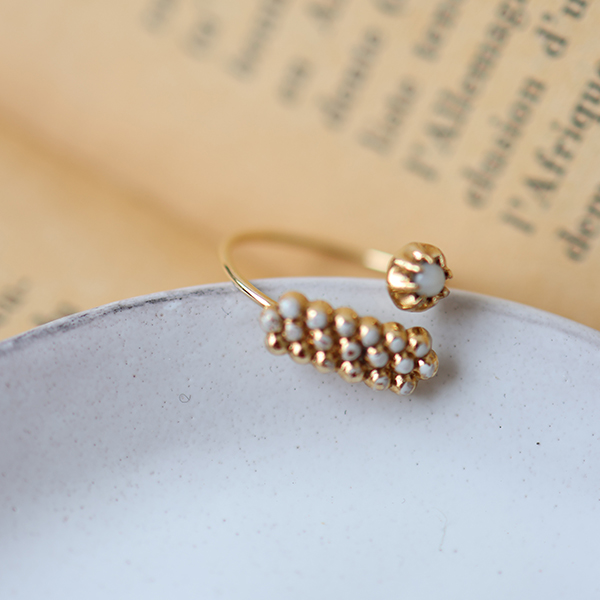 ホワイトシェルリング